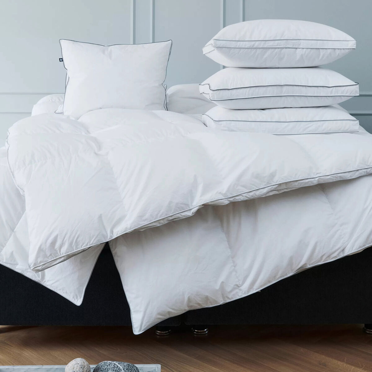 Familon Hotel Style Down untuvapeitto 150x210 cm 690 g